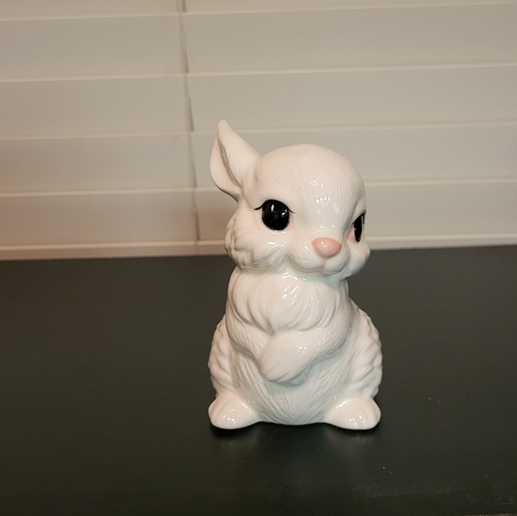 Other - Cute Ceramic Bunny Easter